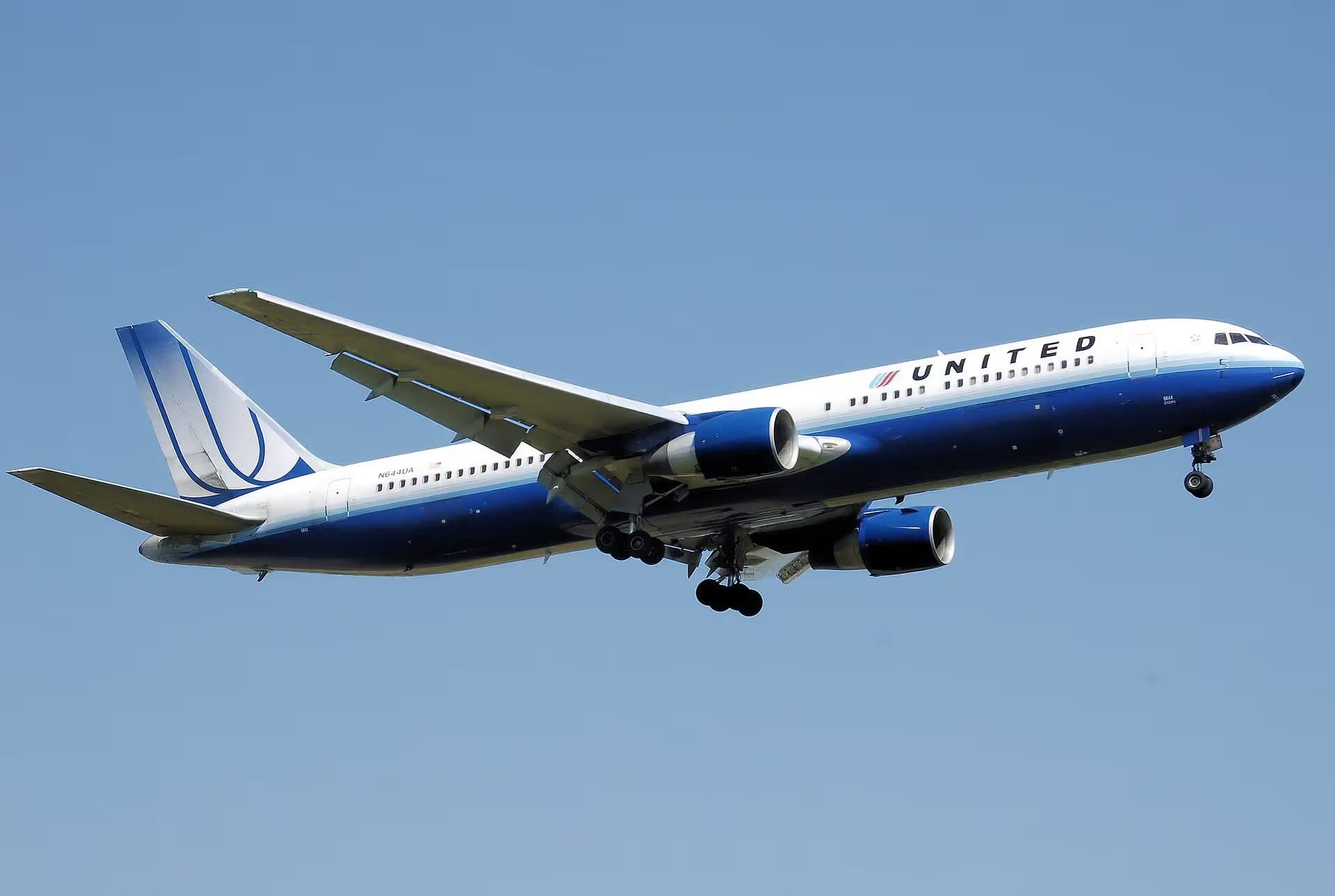 N644UA — Boeing