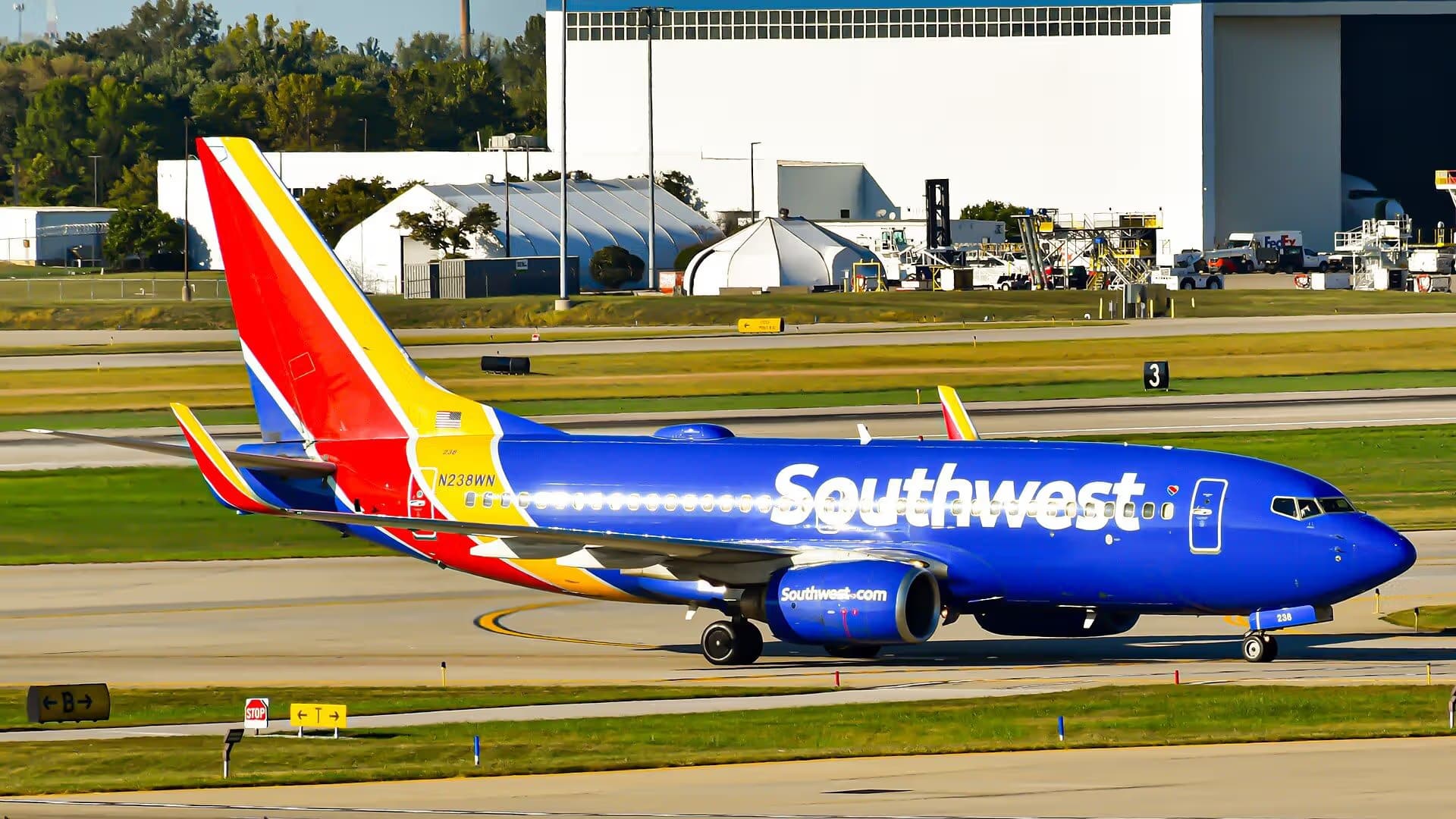 N238WN — Boeing