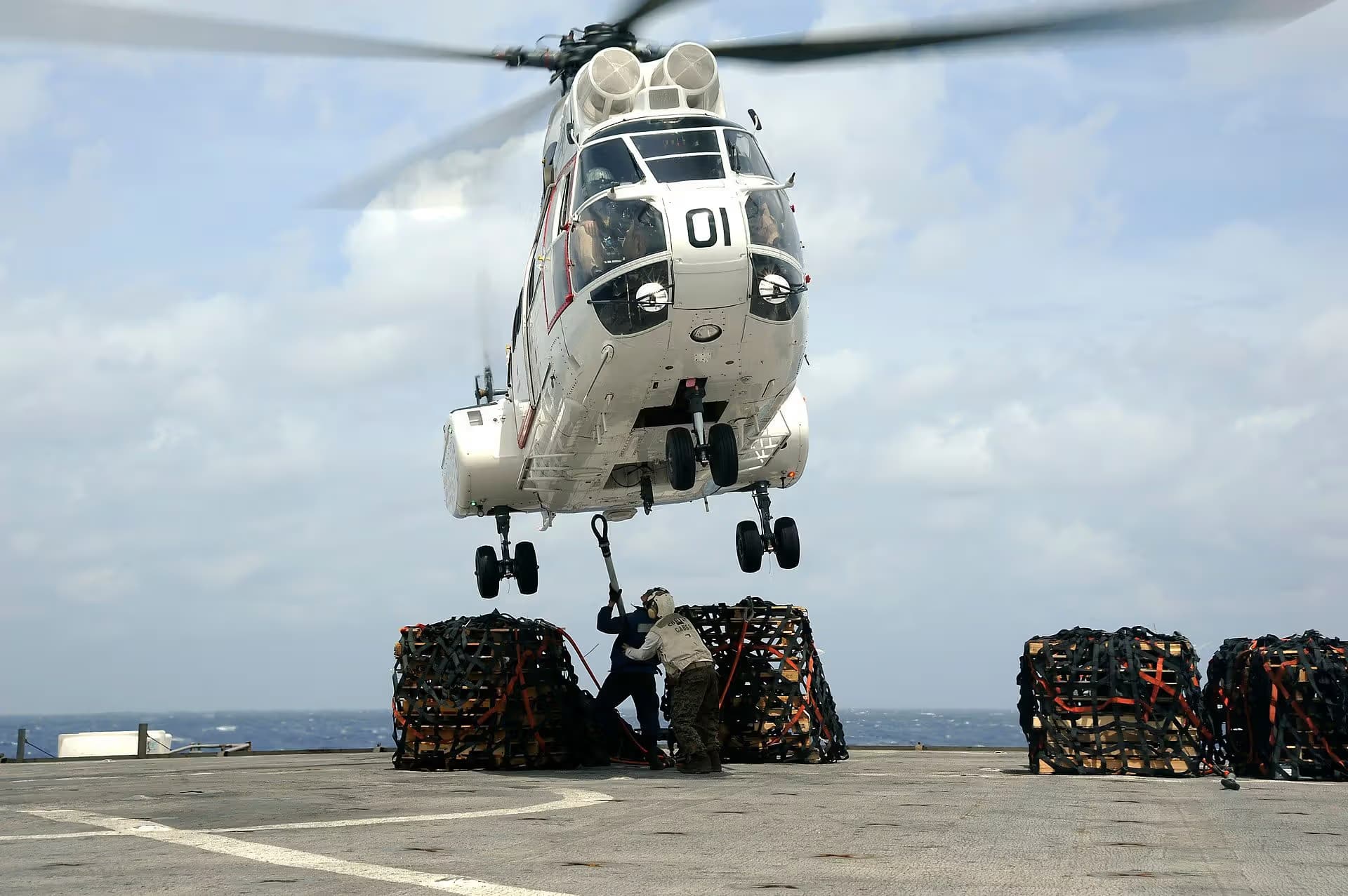 N330J — Helicopter