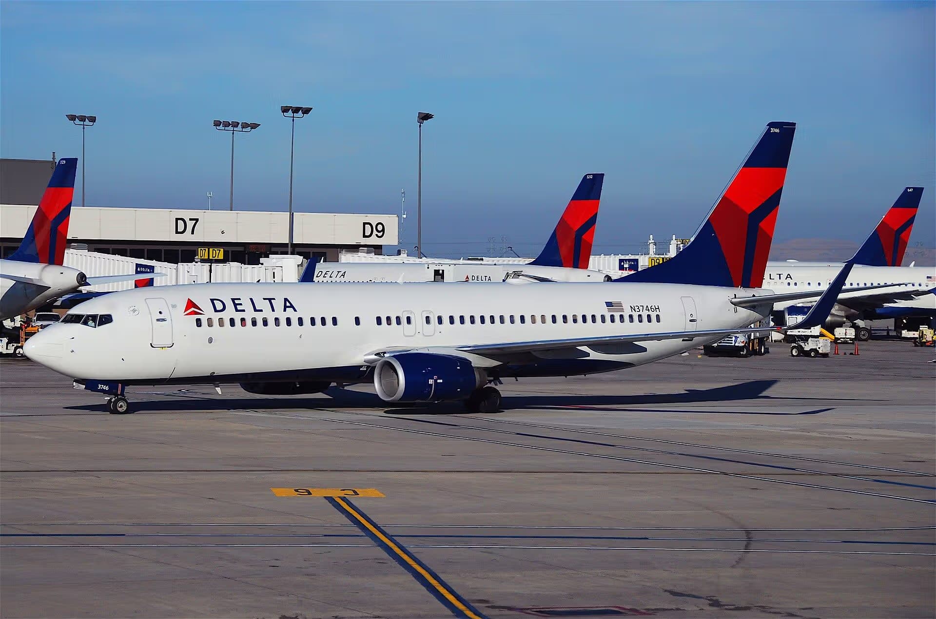 N3746H — Boeing