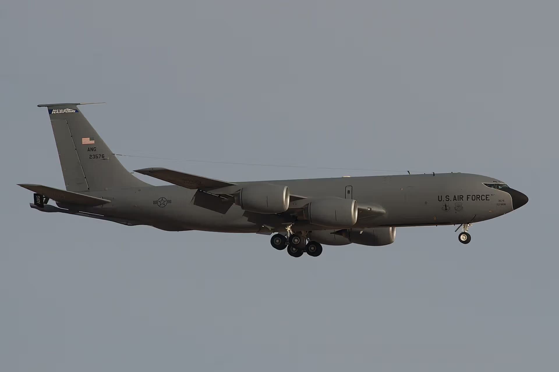 Unidentified — Boeing