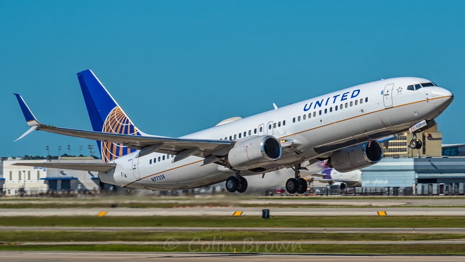 N77258 — Boeing