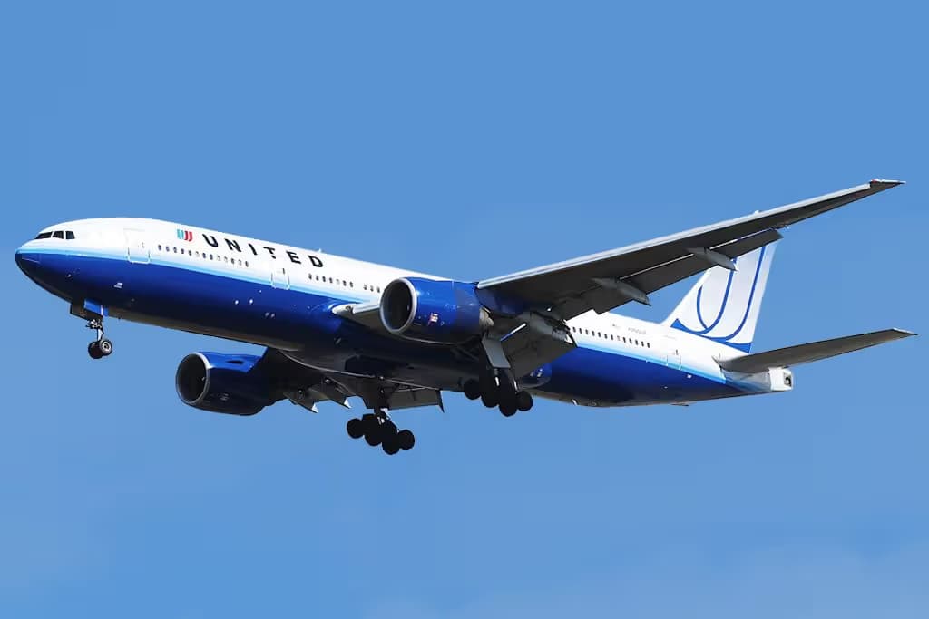 N780UA — Boeing