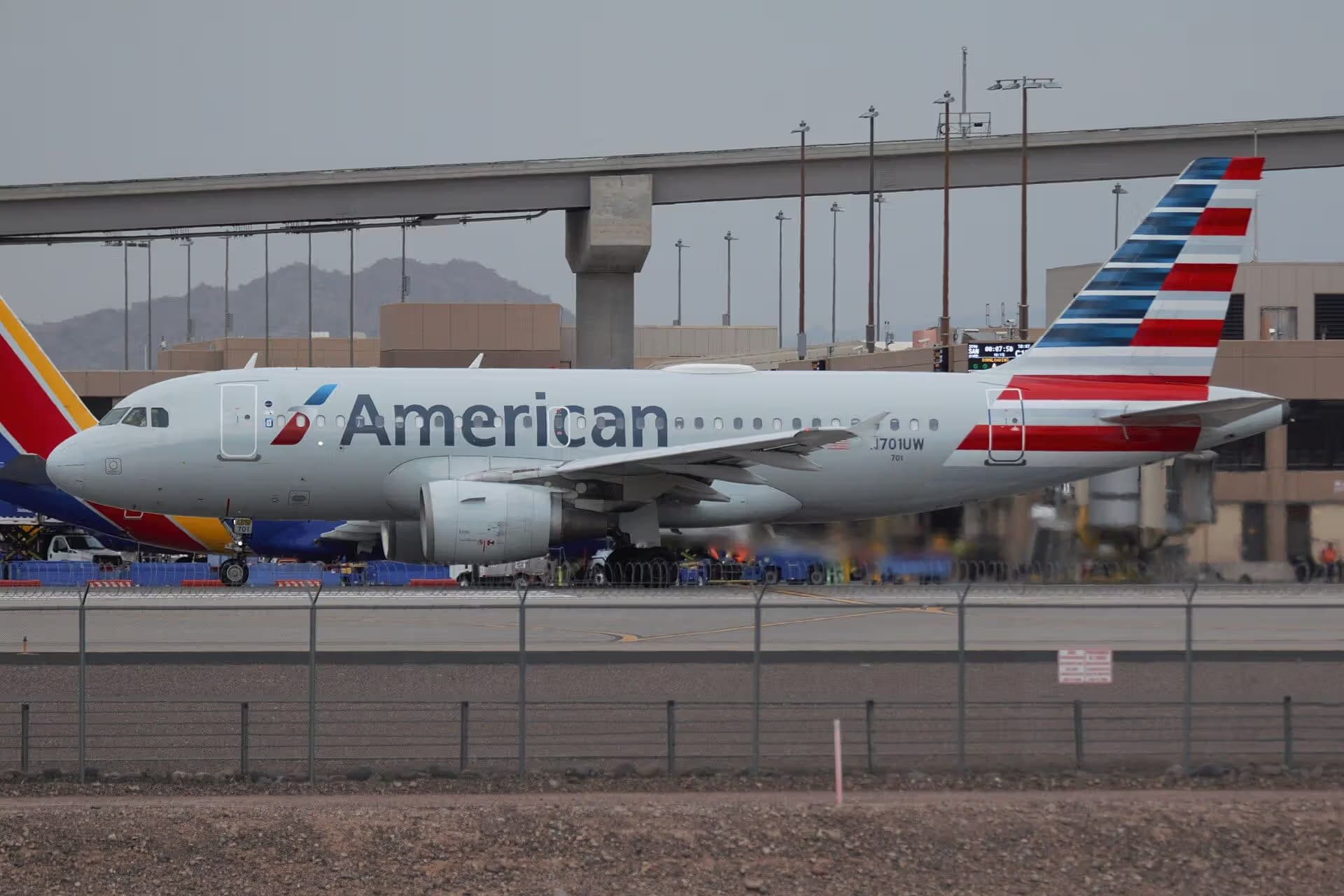 N701UW — Airbus