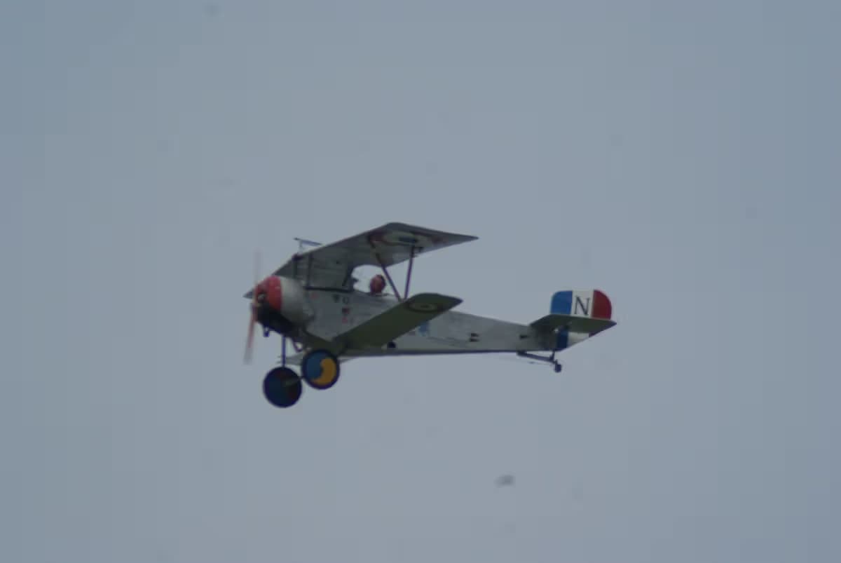 Unidentified — Aircraft