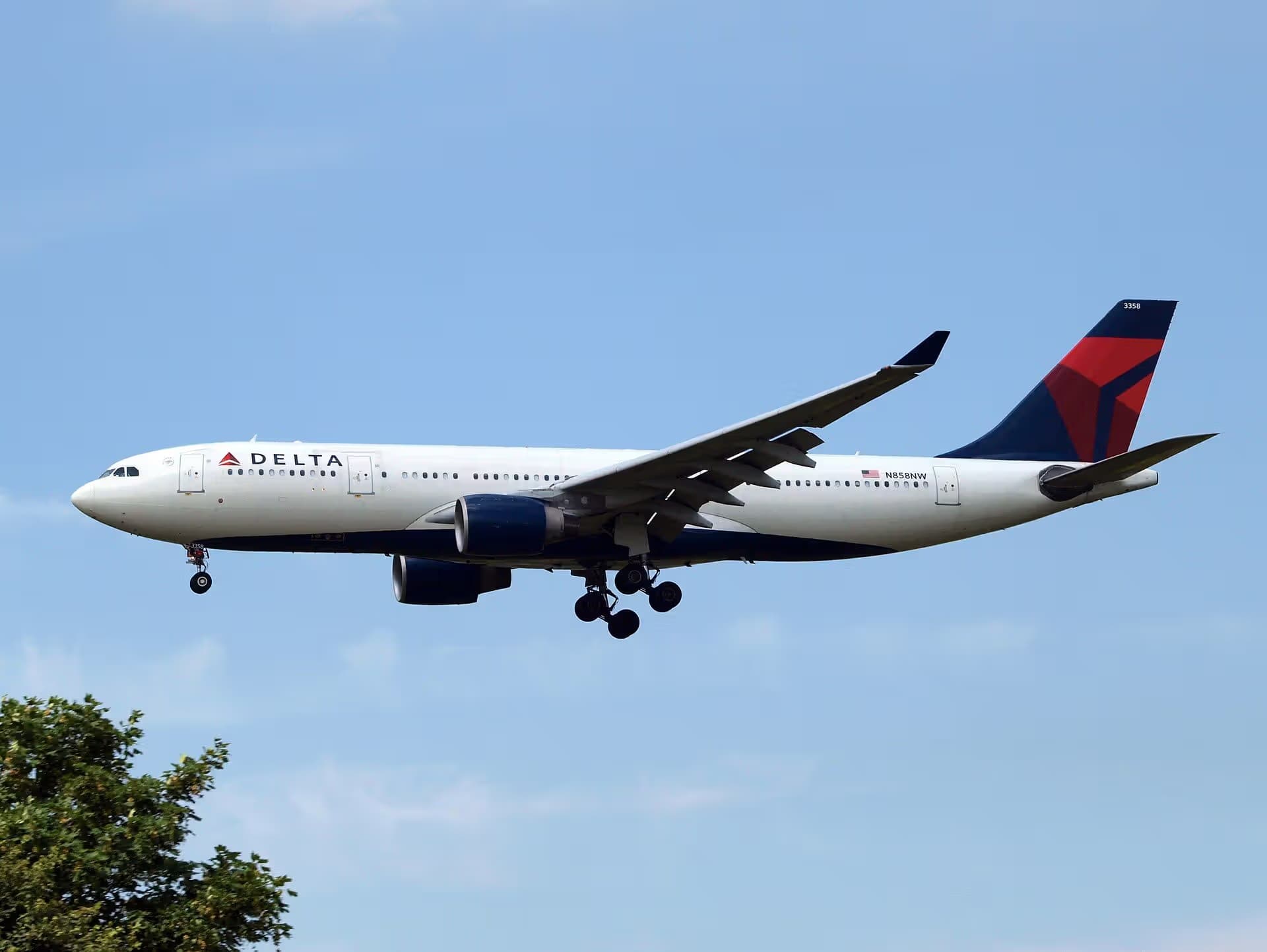 N858NW — Airbus