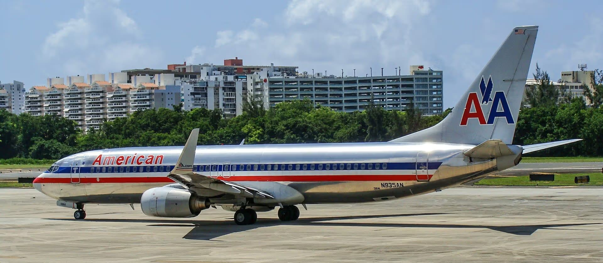 N935AN — Boeing