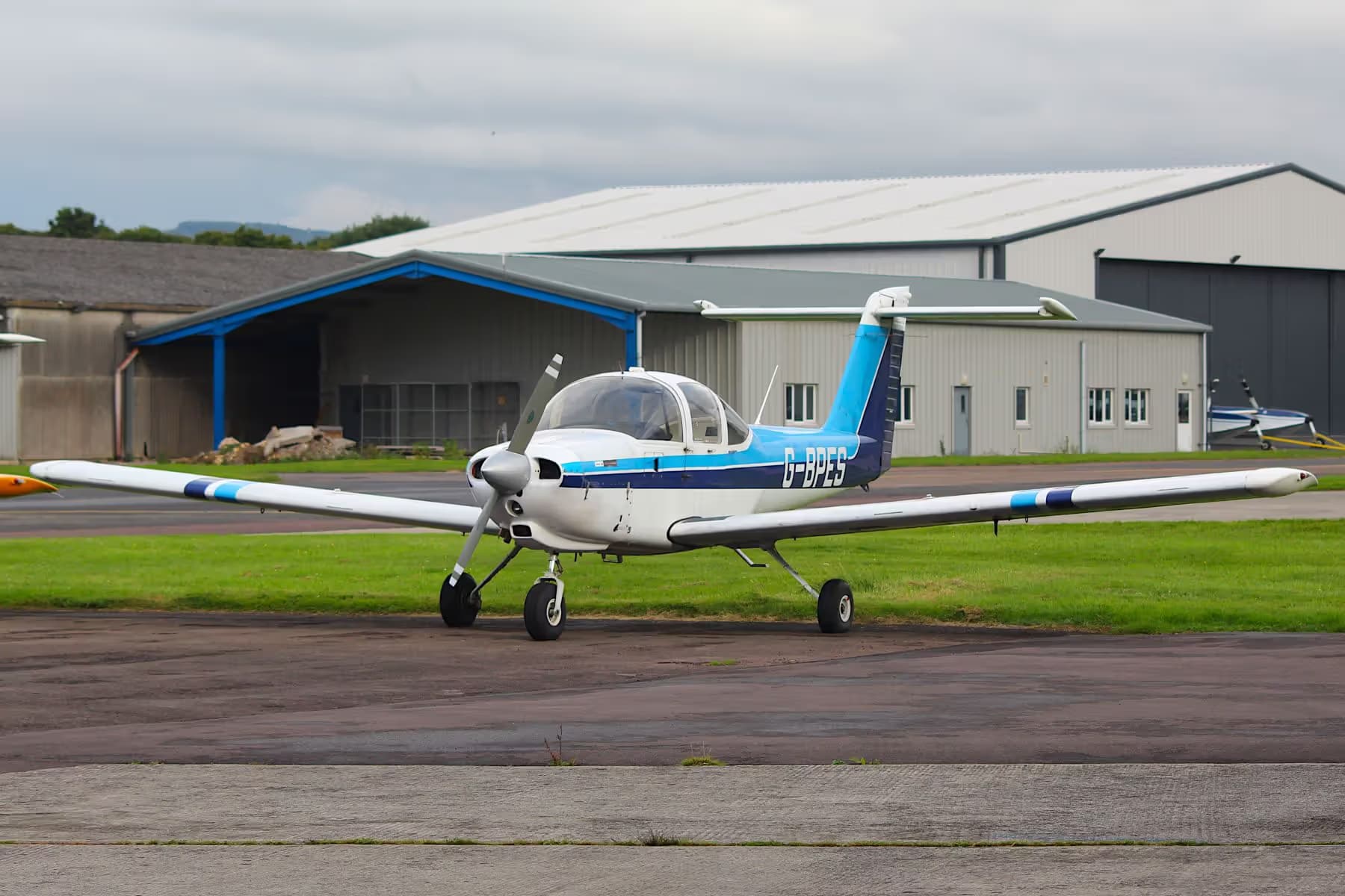 G-BPES — Piper