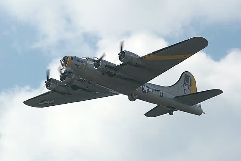 Unidentified — Boeing