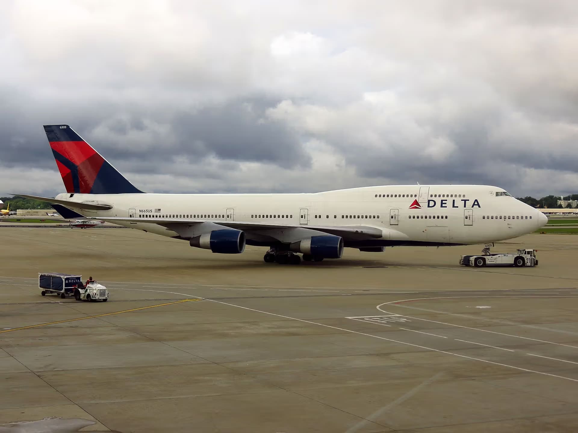 N665US — Boeing