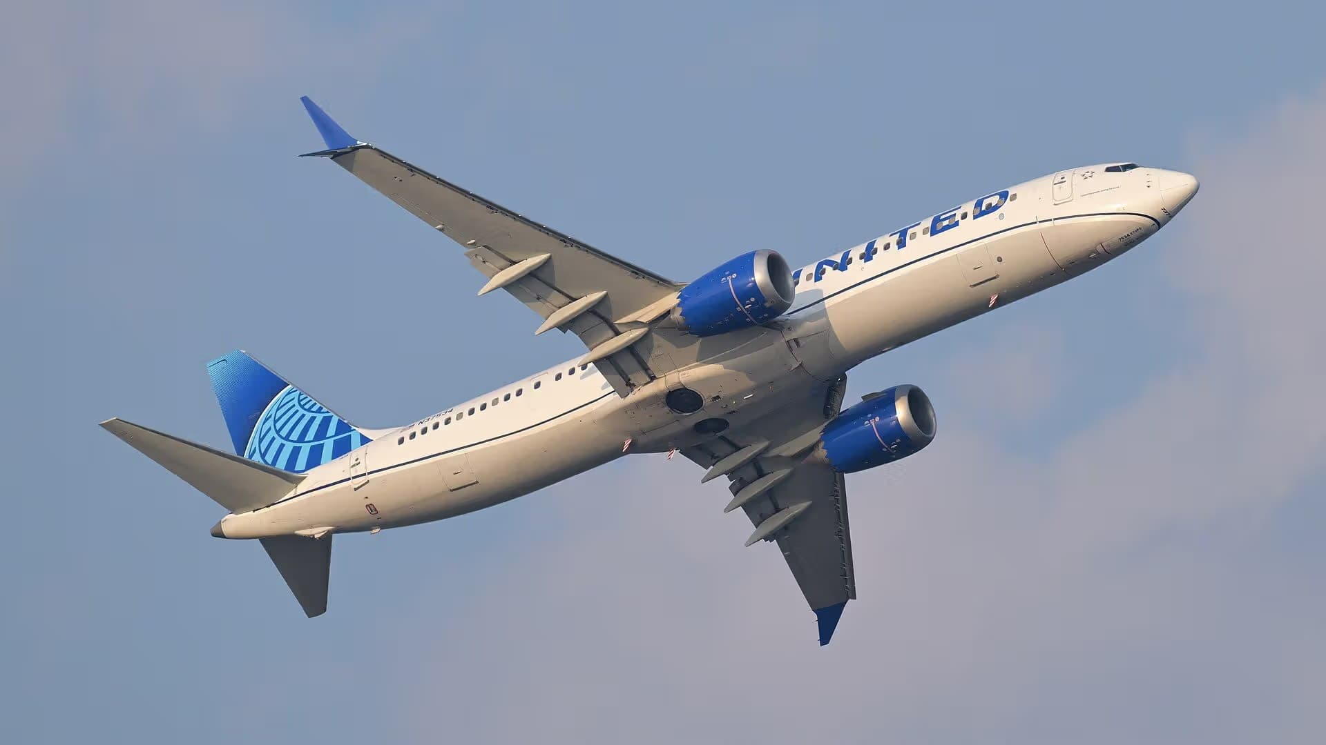 N37534 — Boeing