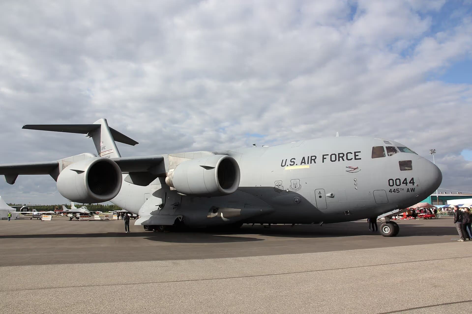 Unidentified — Aircraft