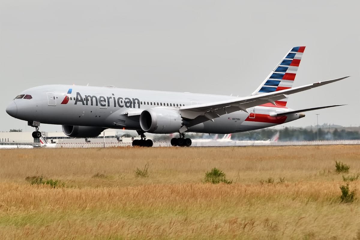 N879BH — Boeing