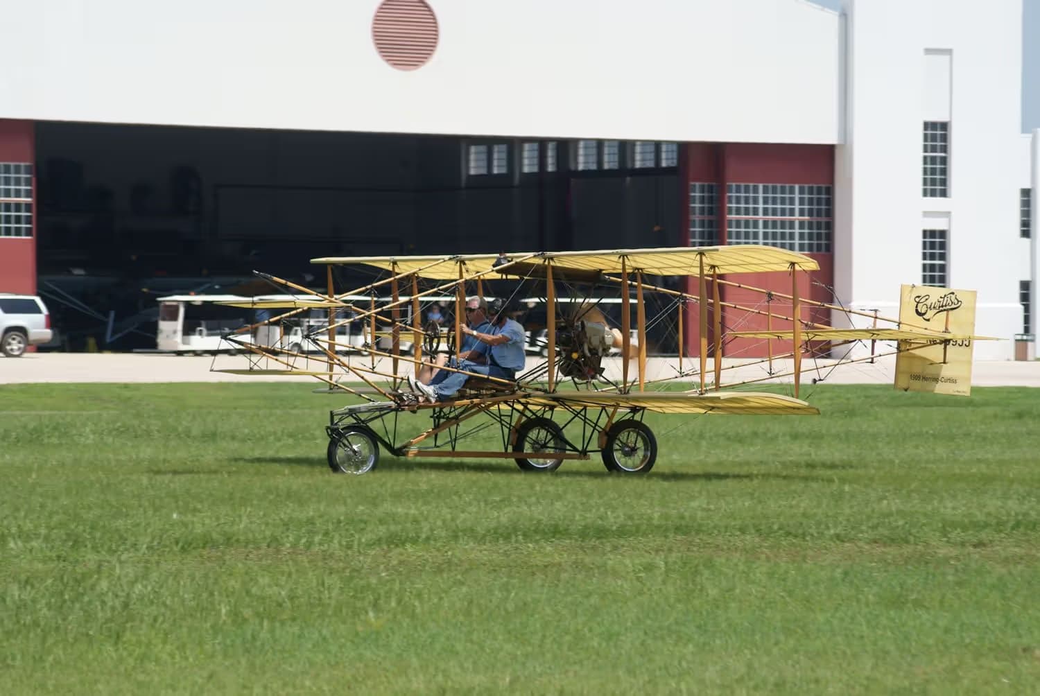 Unidentified — Aircraft