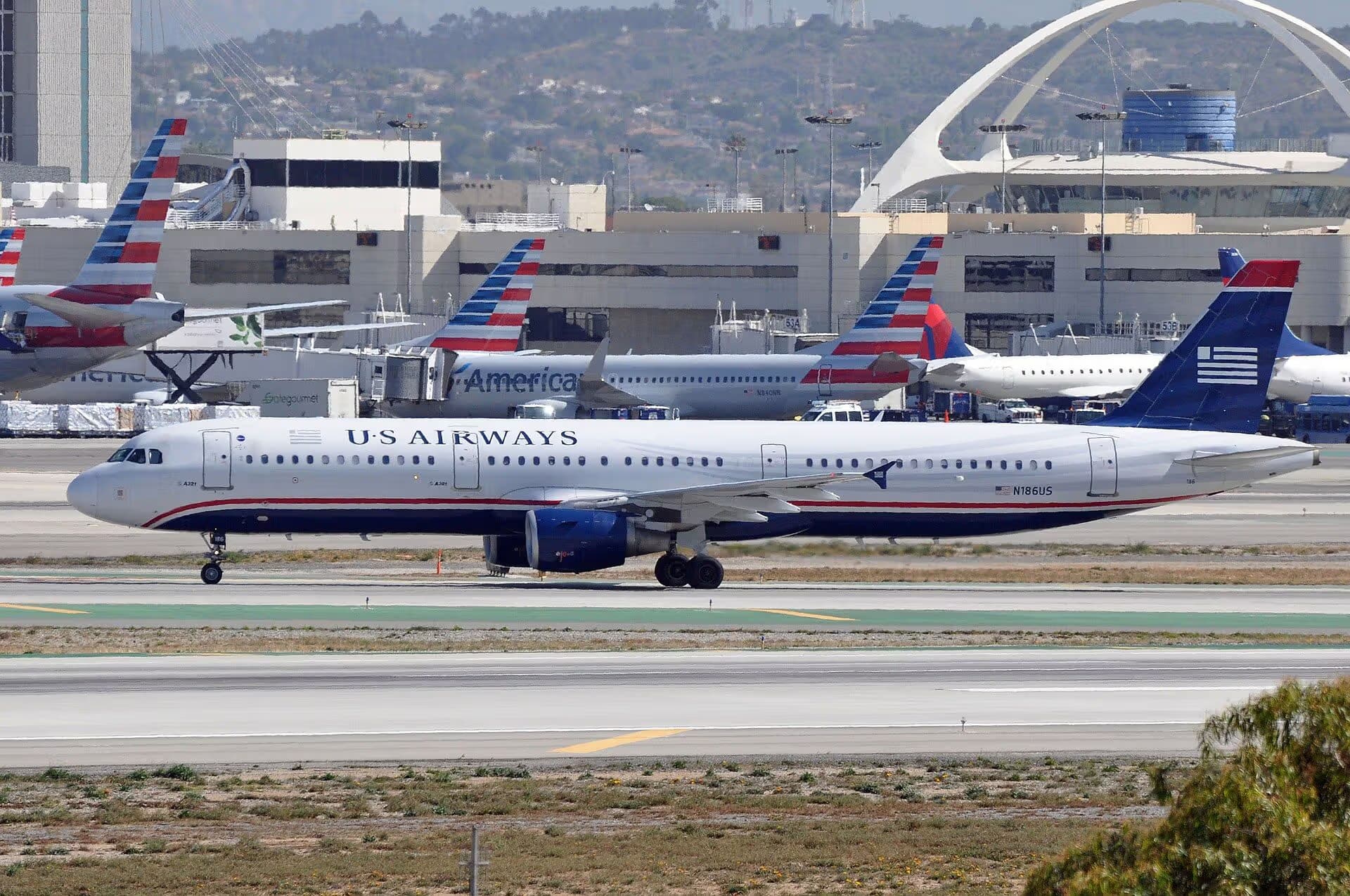 N186US — Aircraft