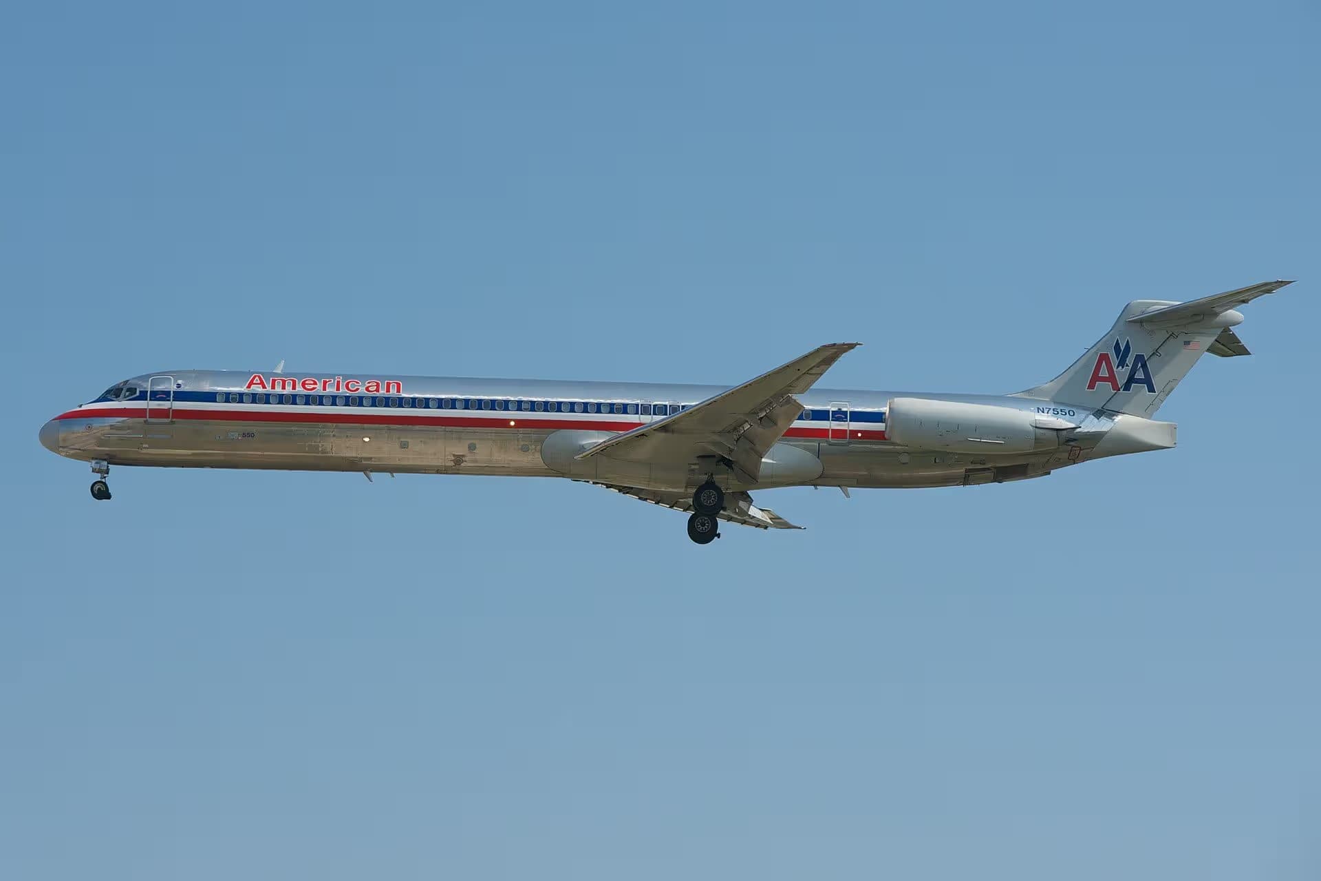 N7550 — Douglas