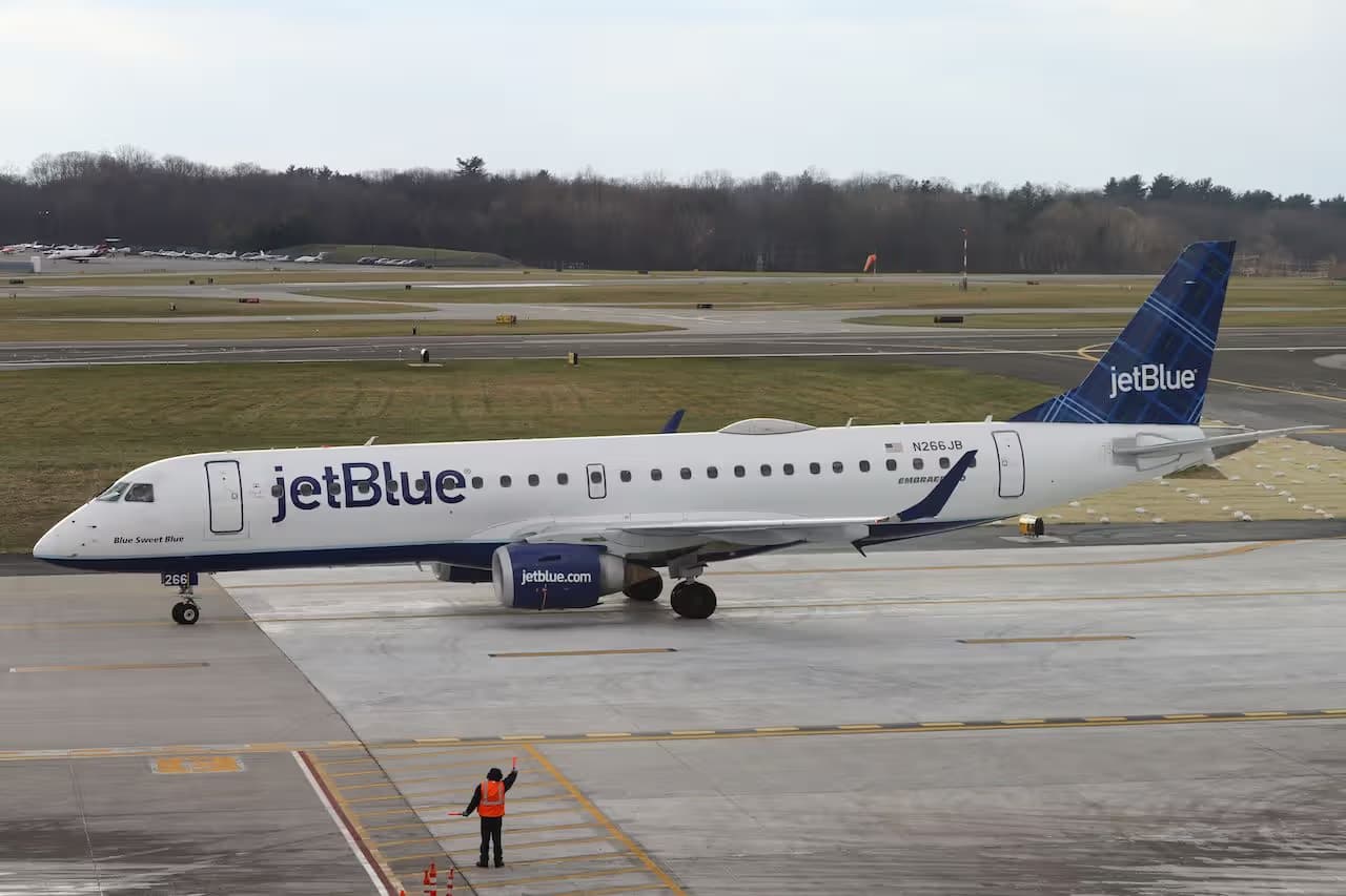 N266JB — Embraer