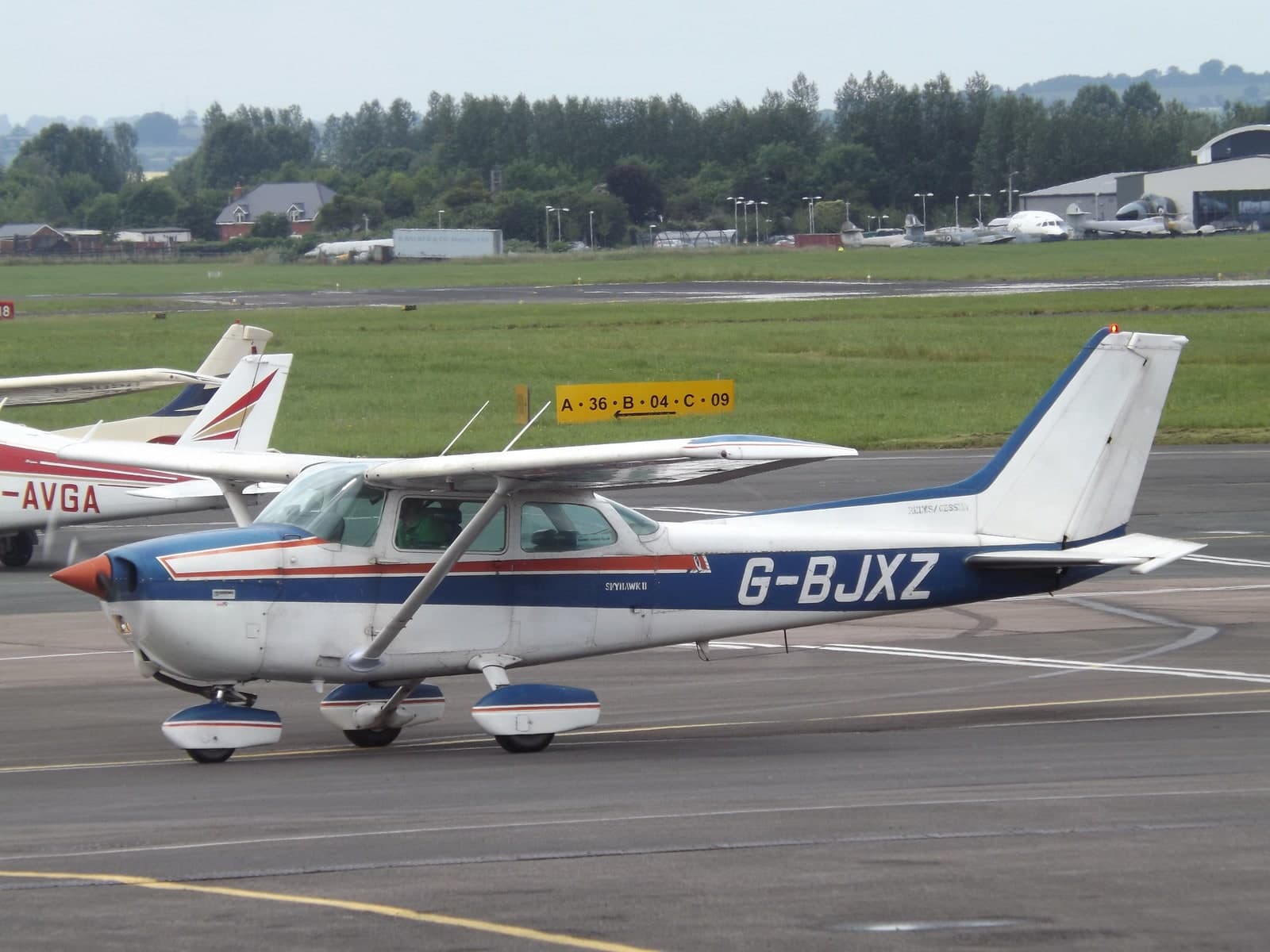 G-BJXZ — Cessna