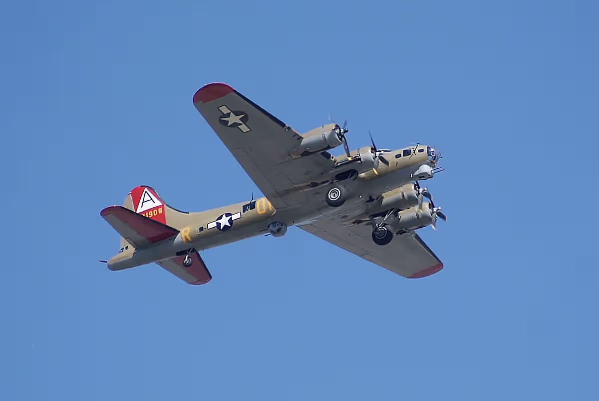 Unidentified — Aircraft