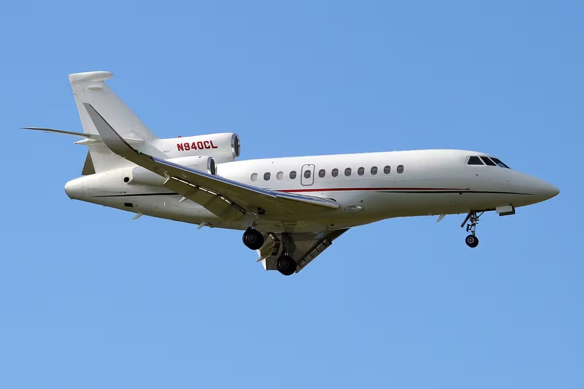 N940CL — Business jet