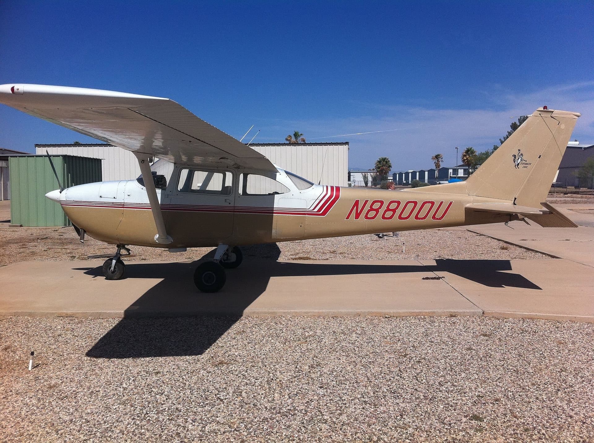 N8800U — Single-engine aircraft