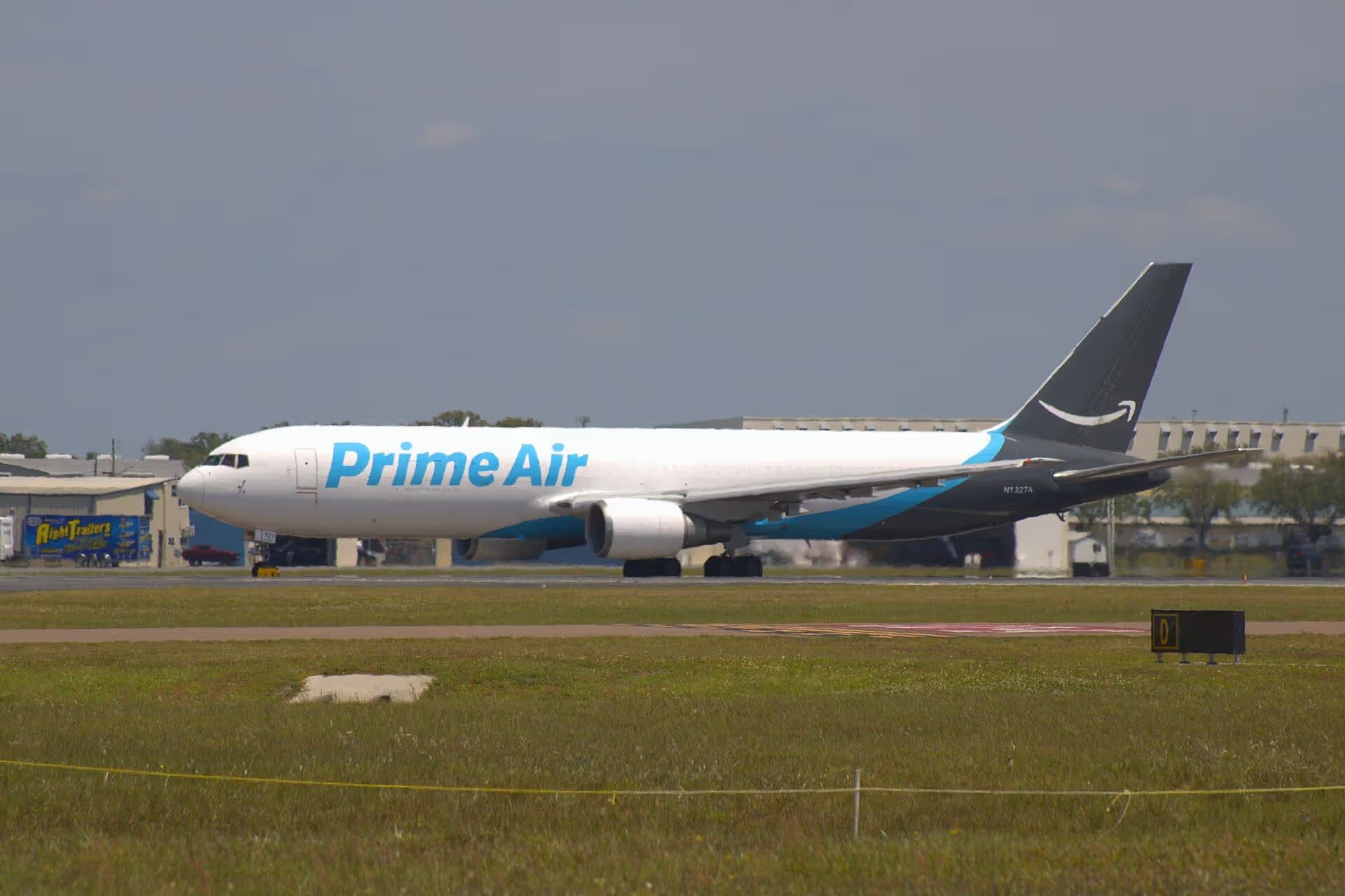N1327A — Boeing