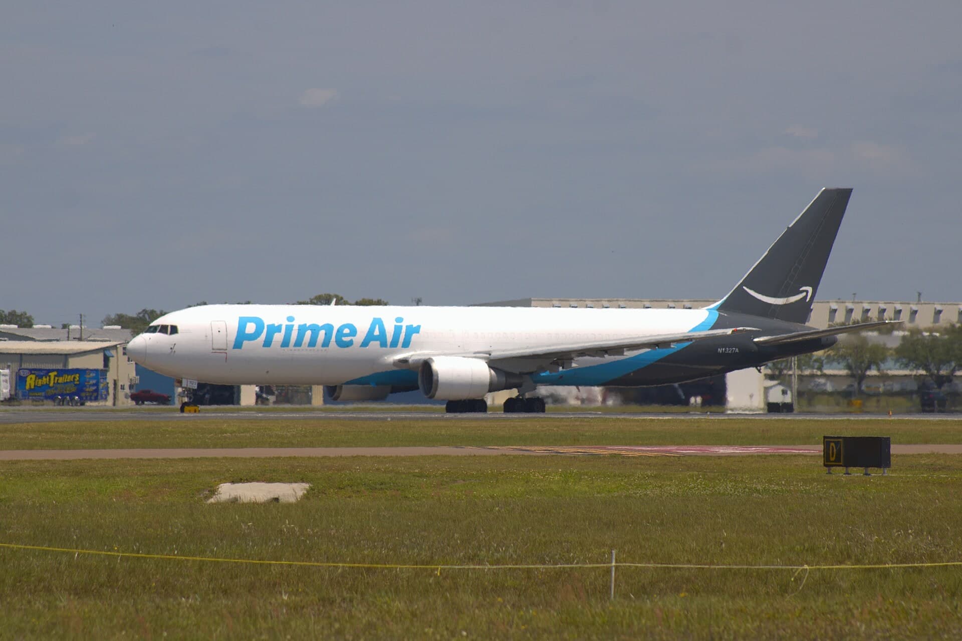 N1327A — Boeing