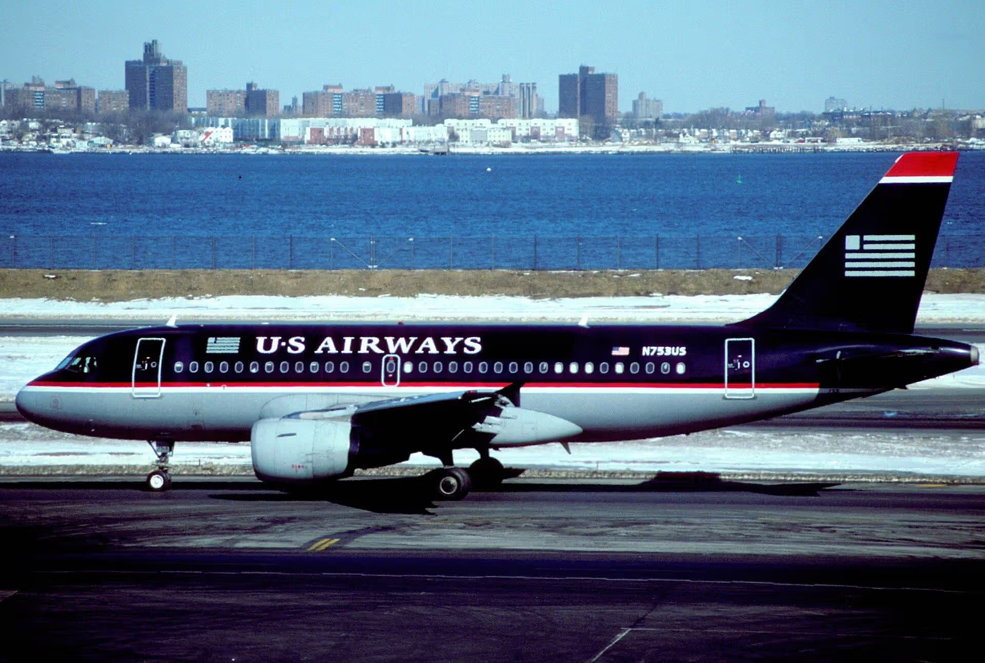 N753US — Airbus