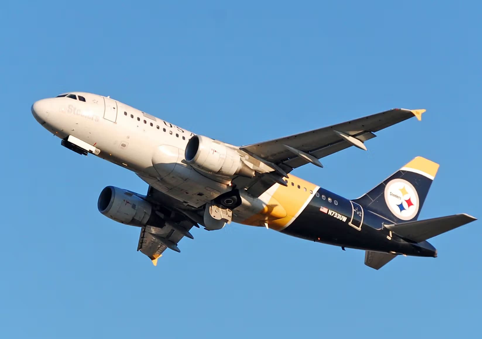N733UW — Airbus