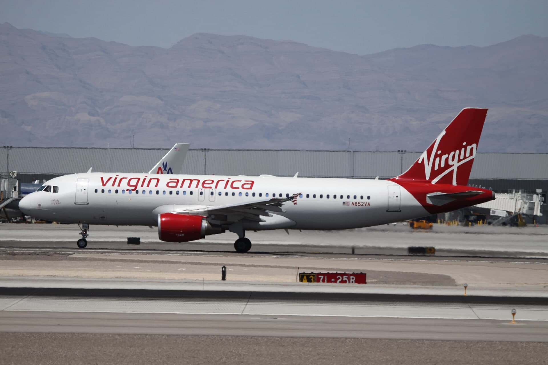 N852VA — Airbus