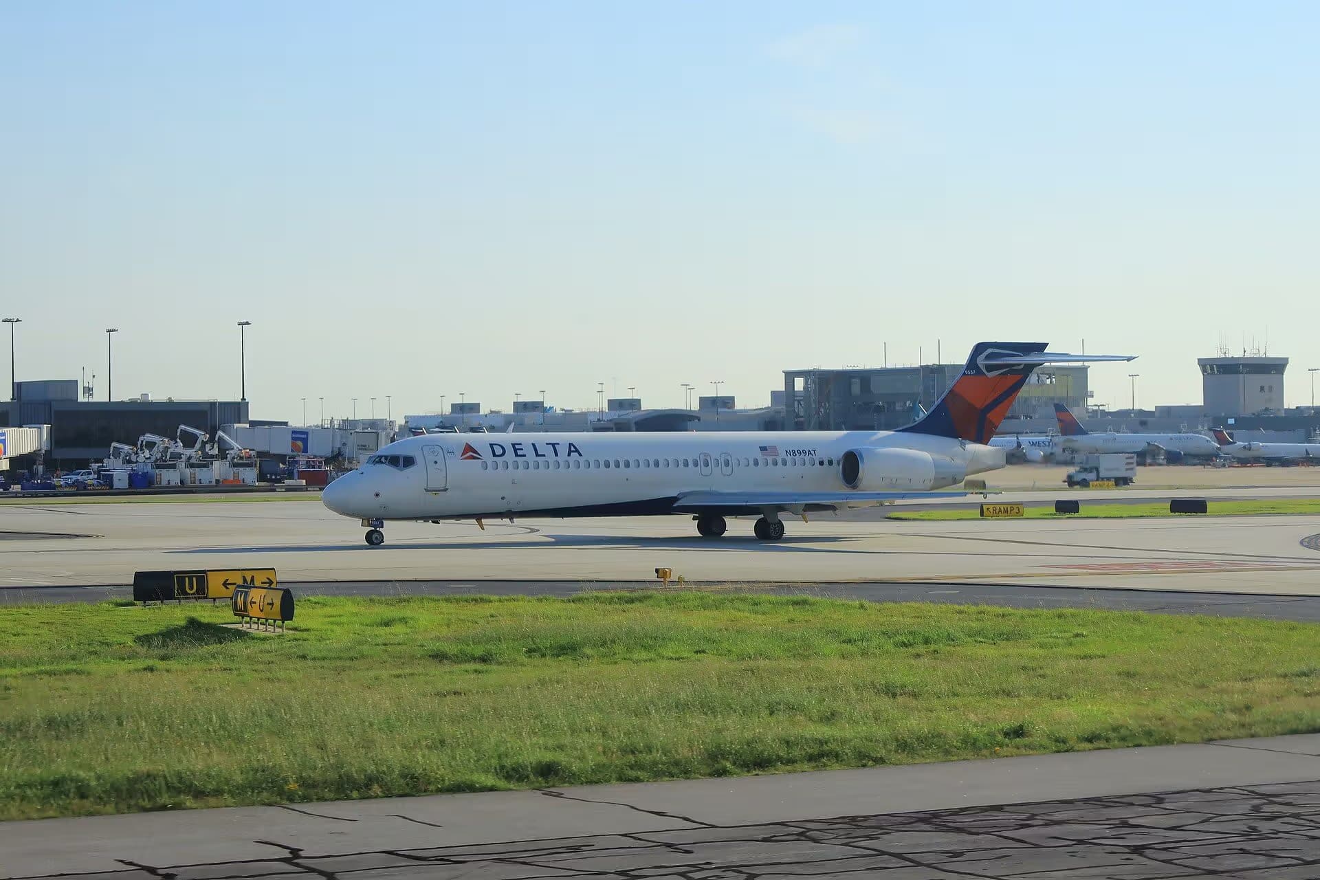N899AT — Boeing