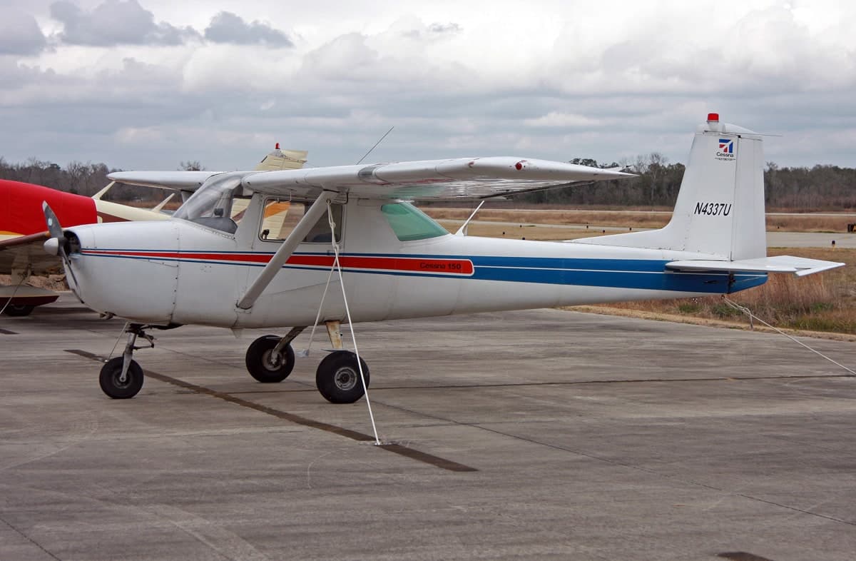 N4337U — Cessna