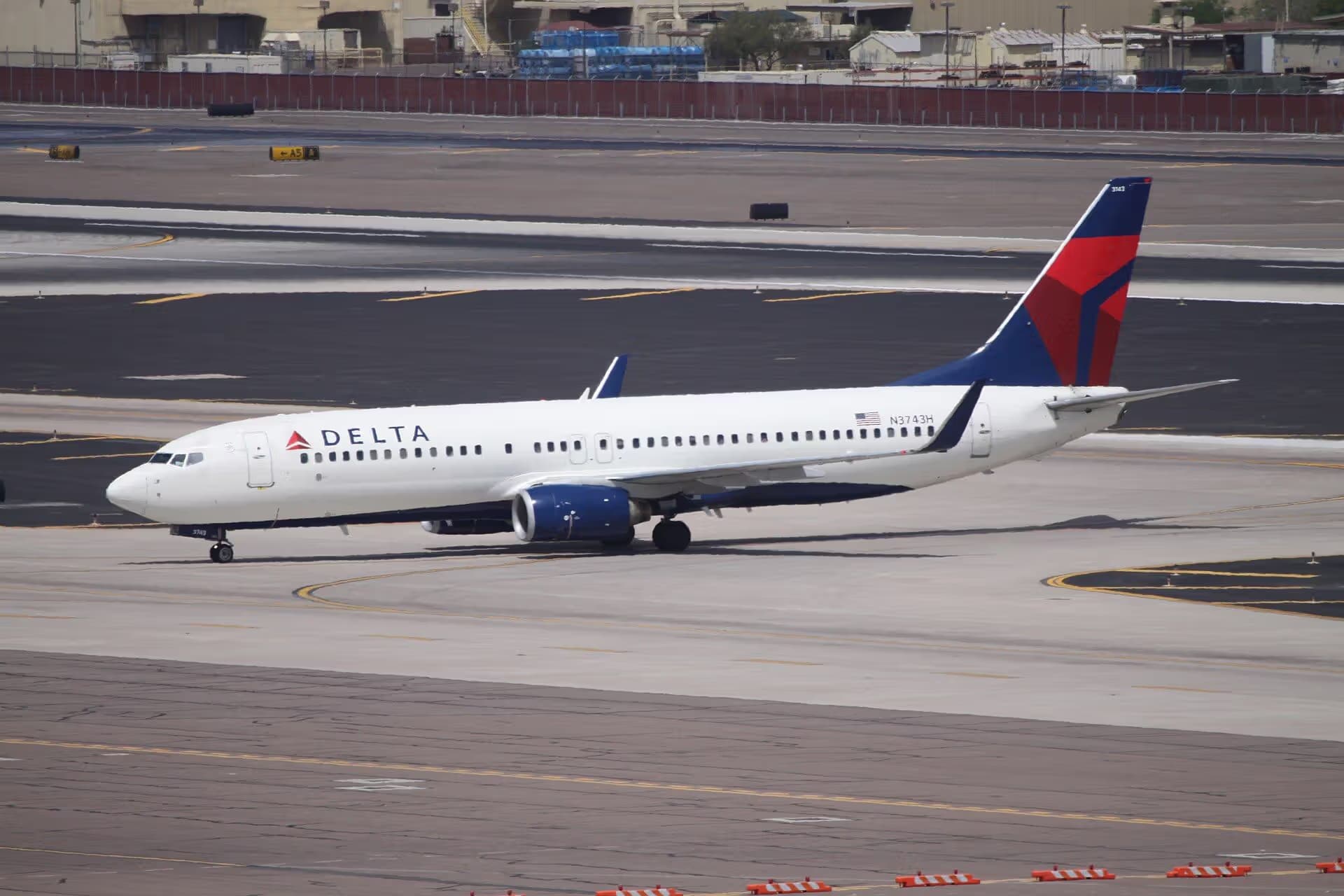 N3743H — Boeing