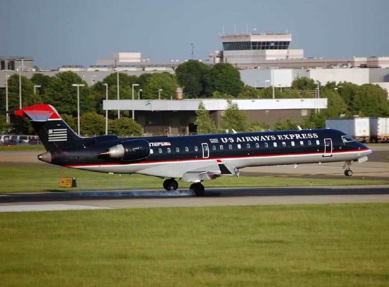 N716PS — Twin-engine aircraft