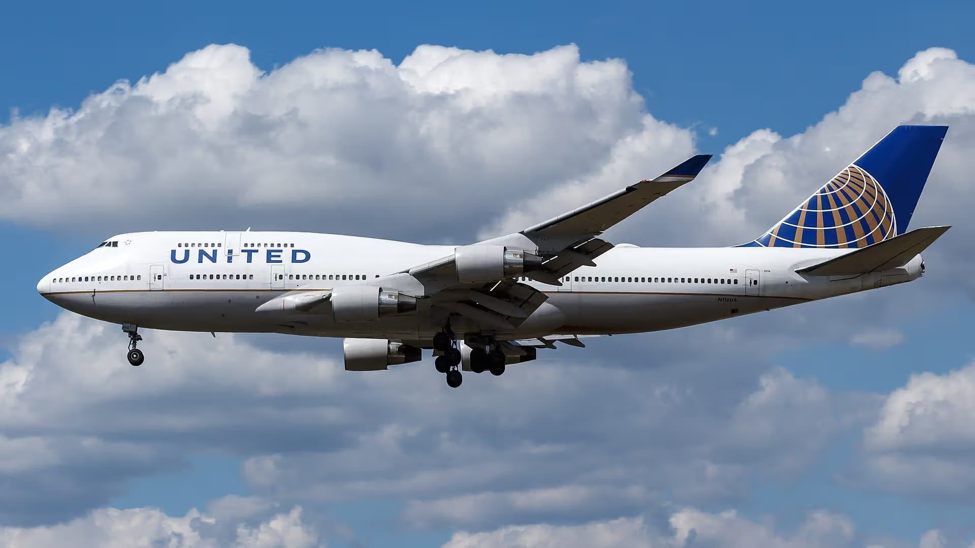 N116UA — Boeing
