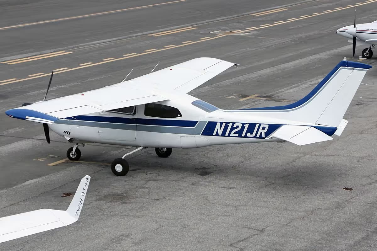 N121JR — Cessna