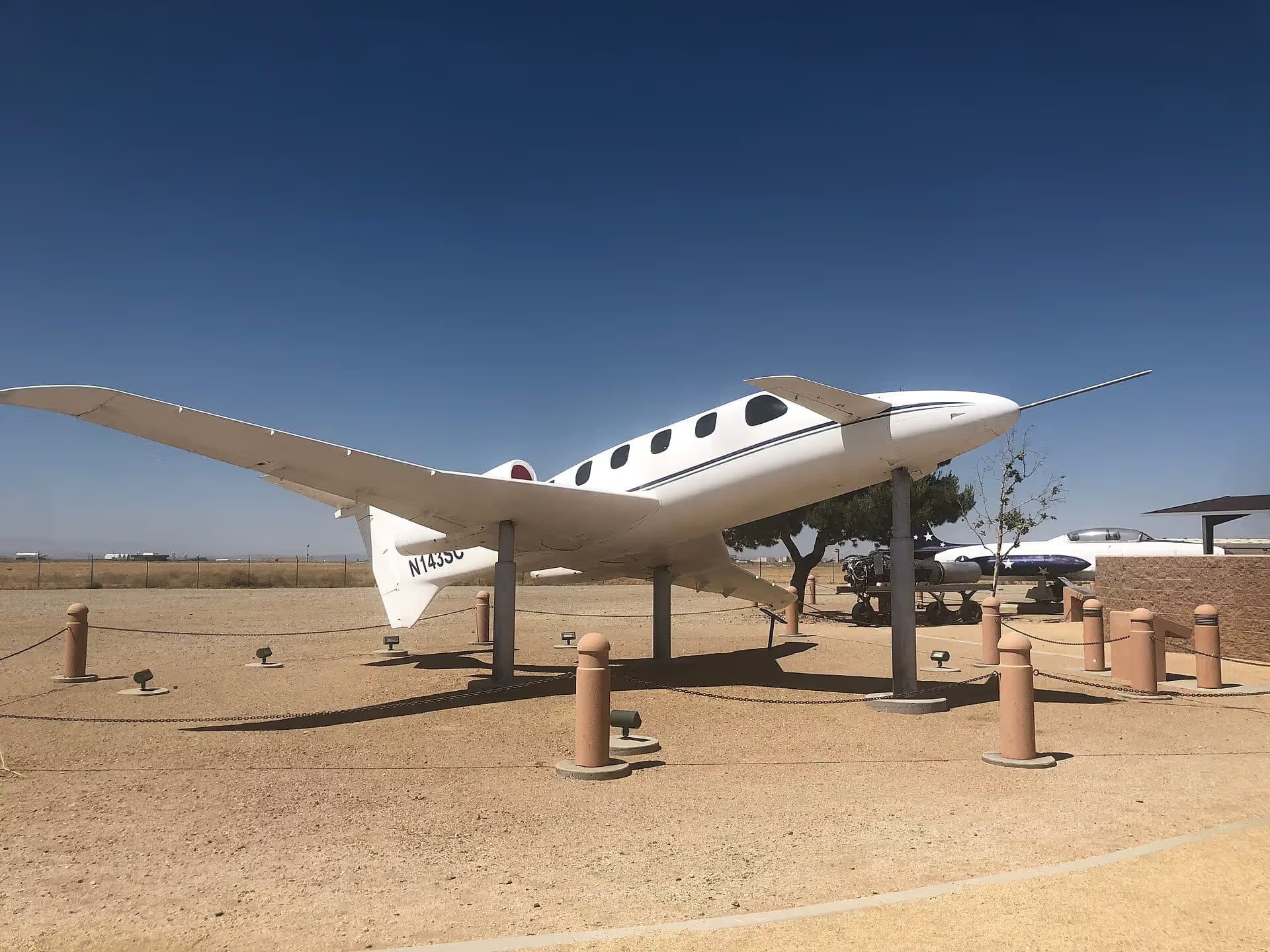 Unidentified — Aircraft