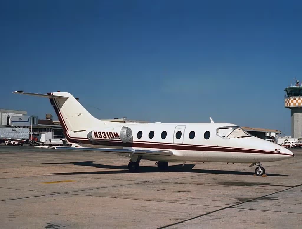 N331DM — Business jet