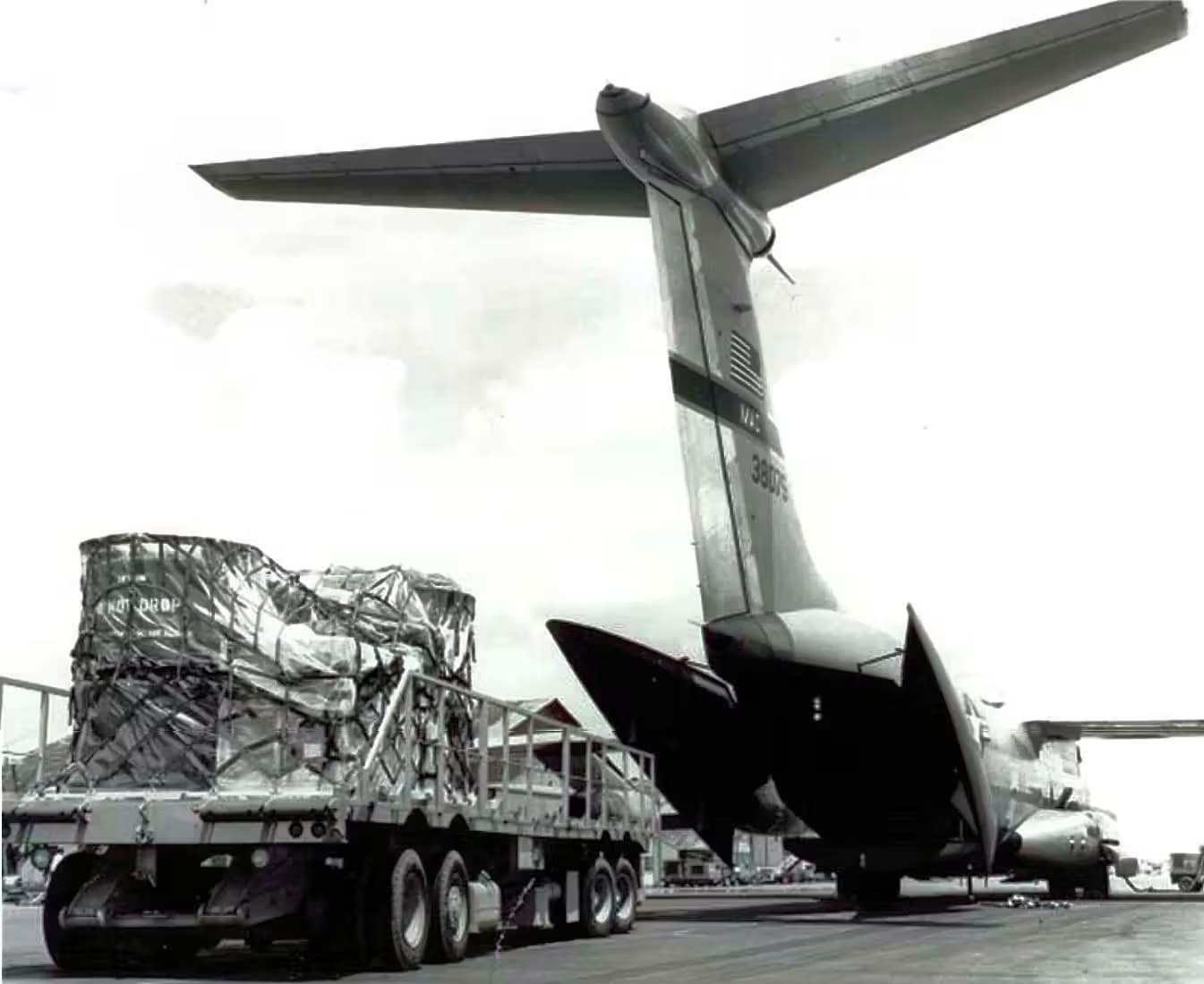 Unidentified — Lockheed