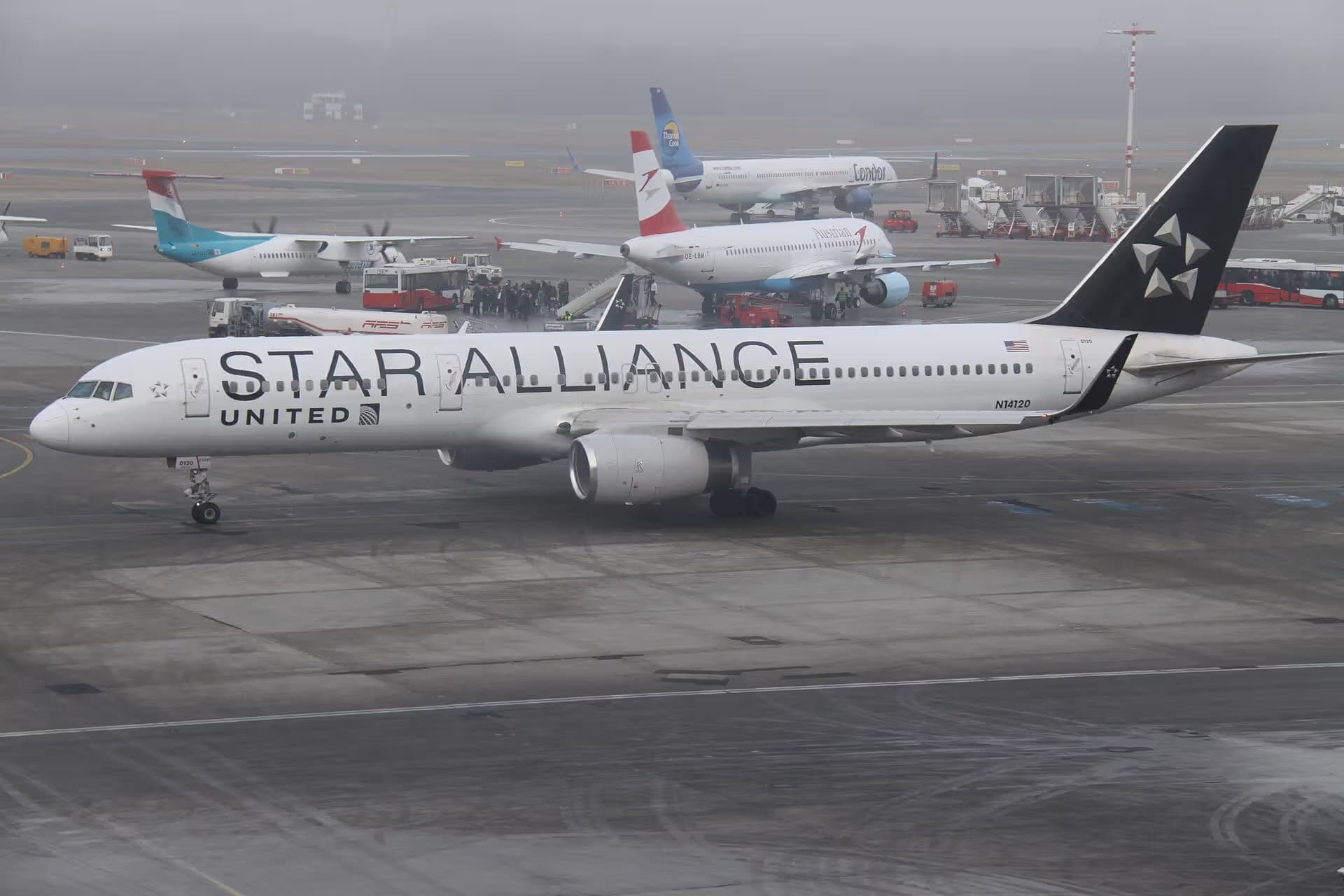 N14120 — Boeing