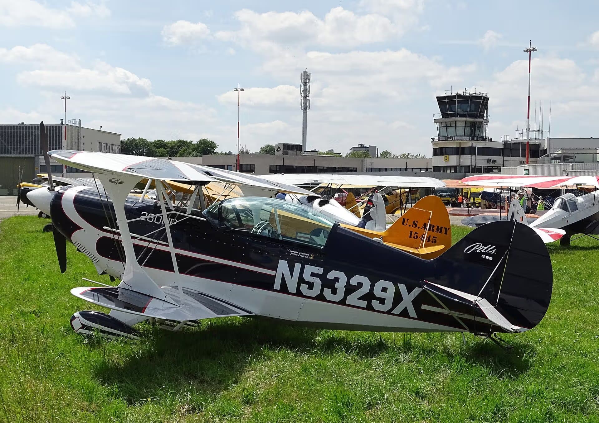 N5329X — Aircraft