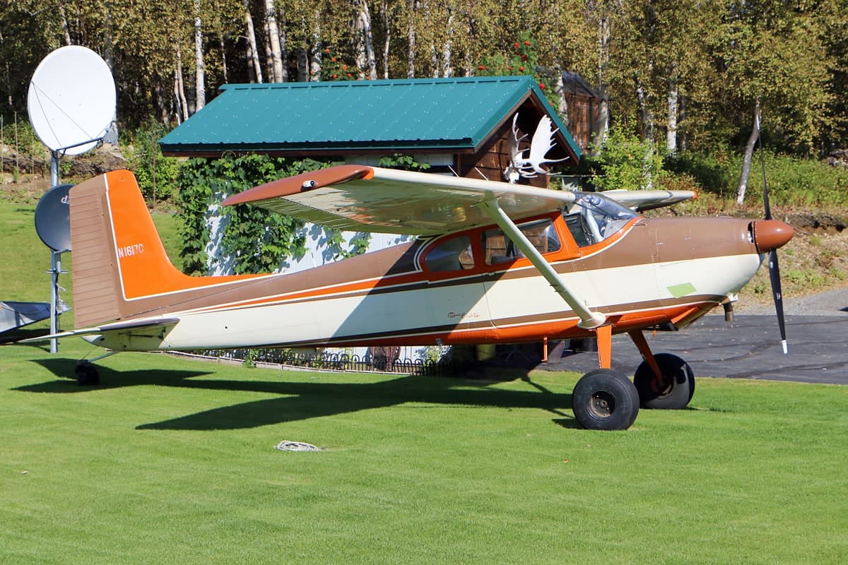 N1617C — Single-engine aircraft