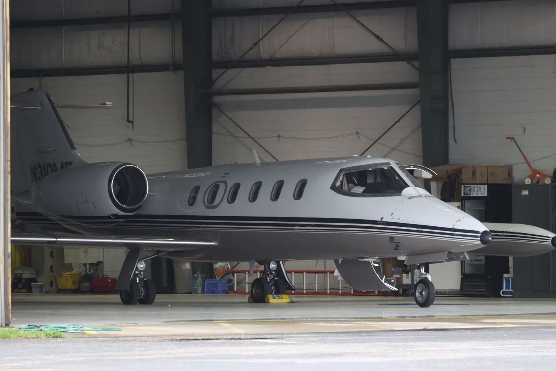 N310ME — Business jet