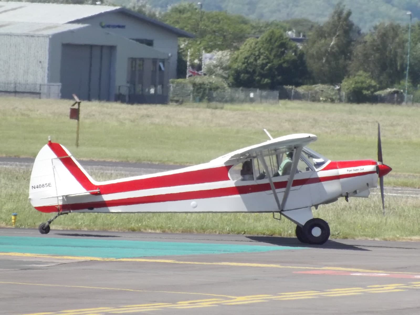 N4085E — Piper
