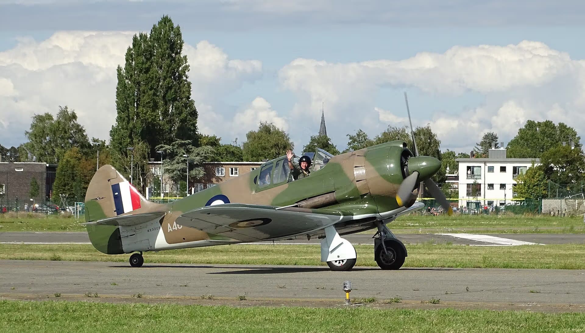 Unidentified — Warbird