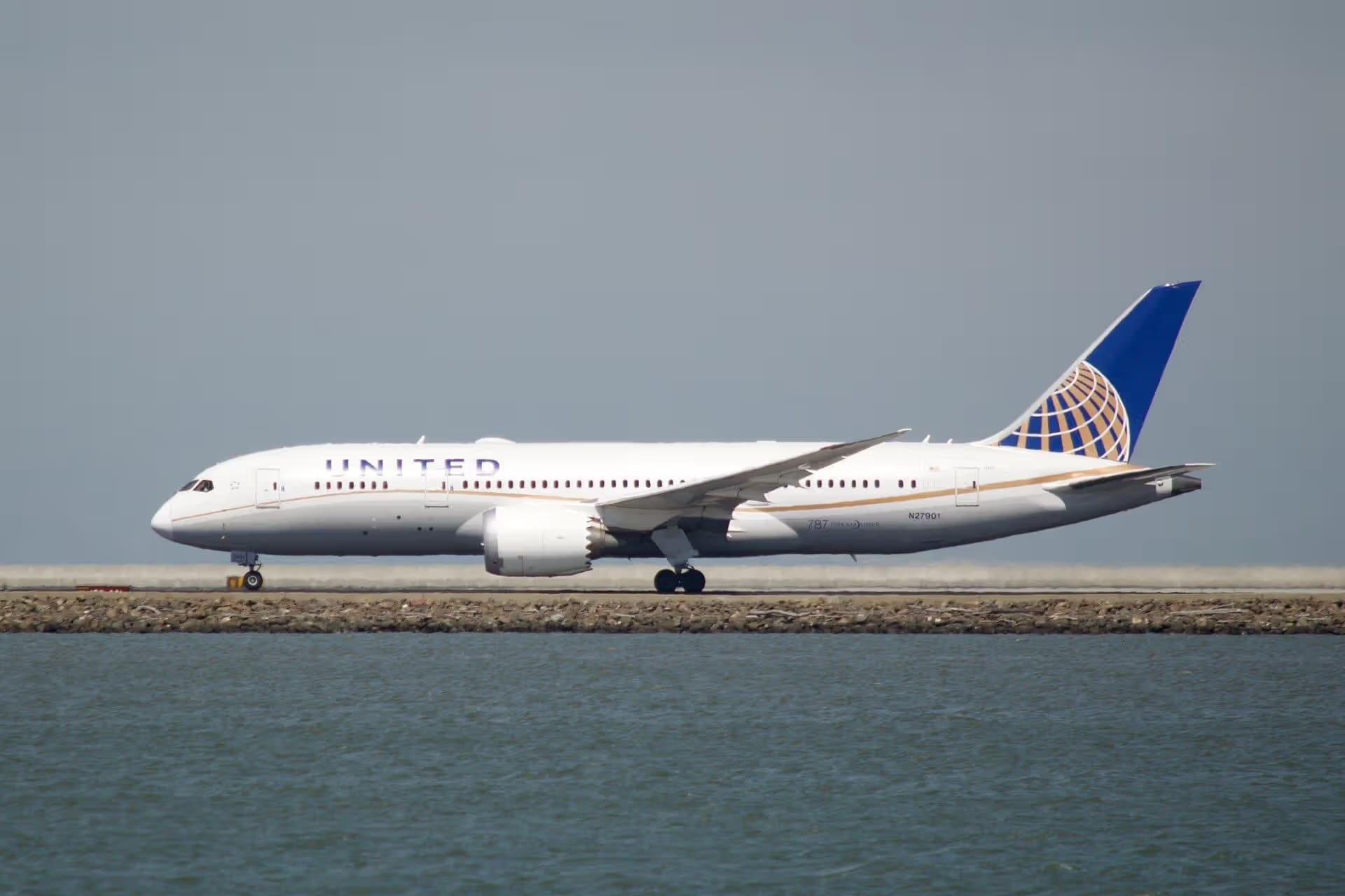 N27901 — Boeing