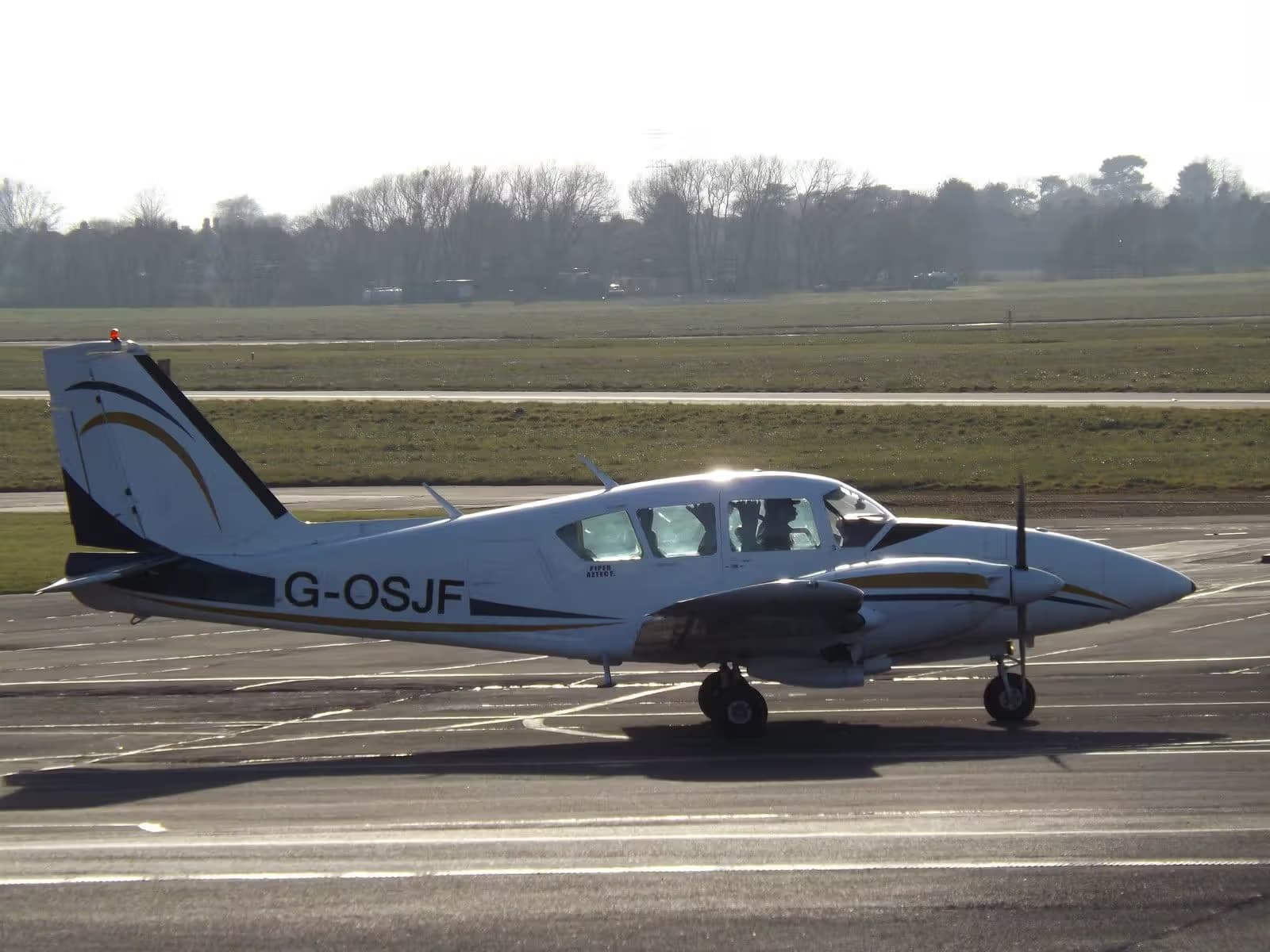G-OSJF — Piper