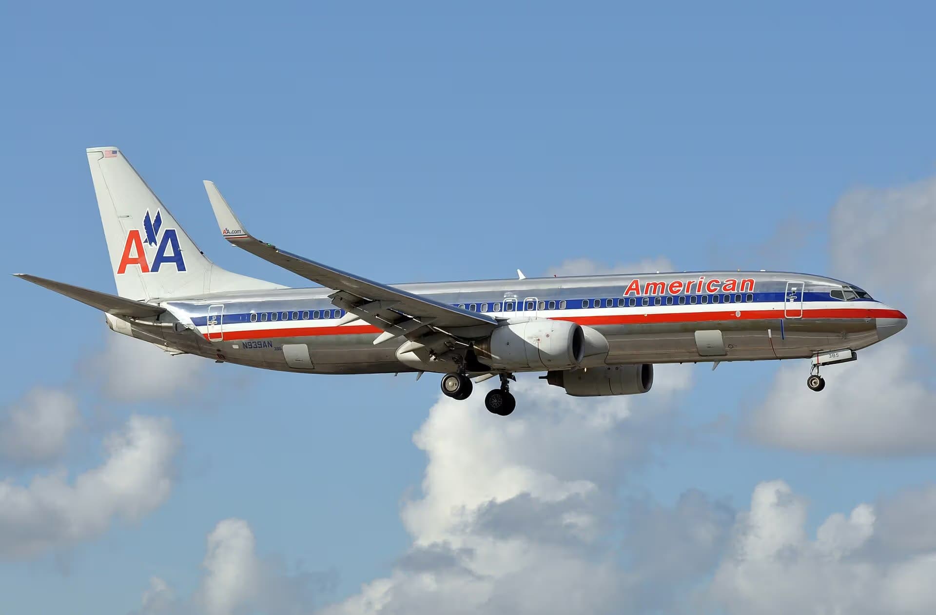N939AN — Boeing