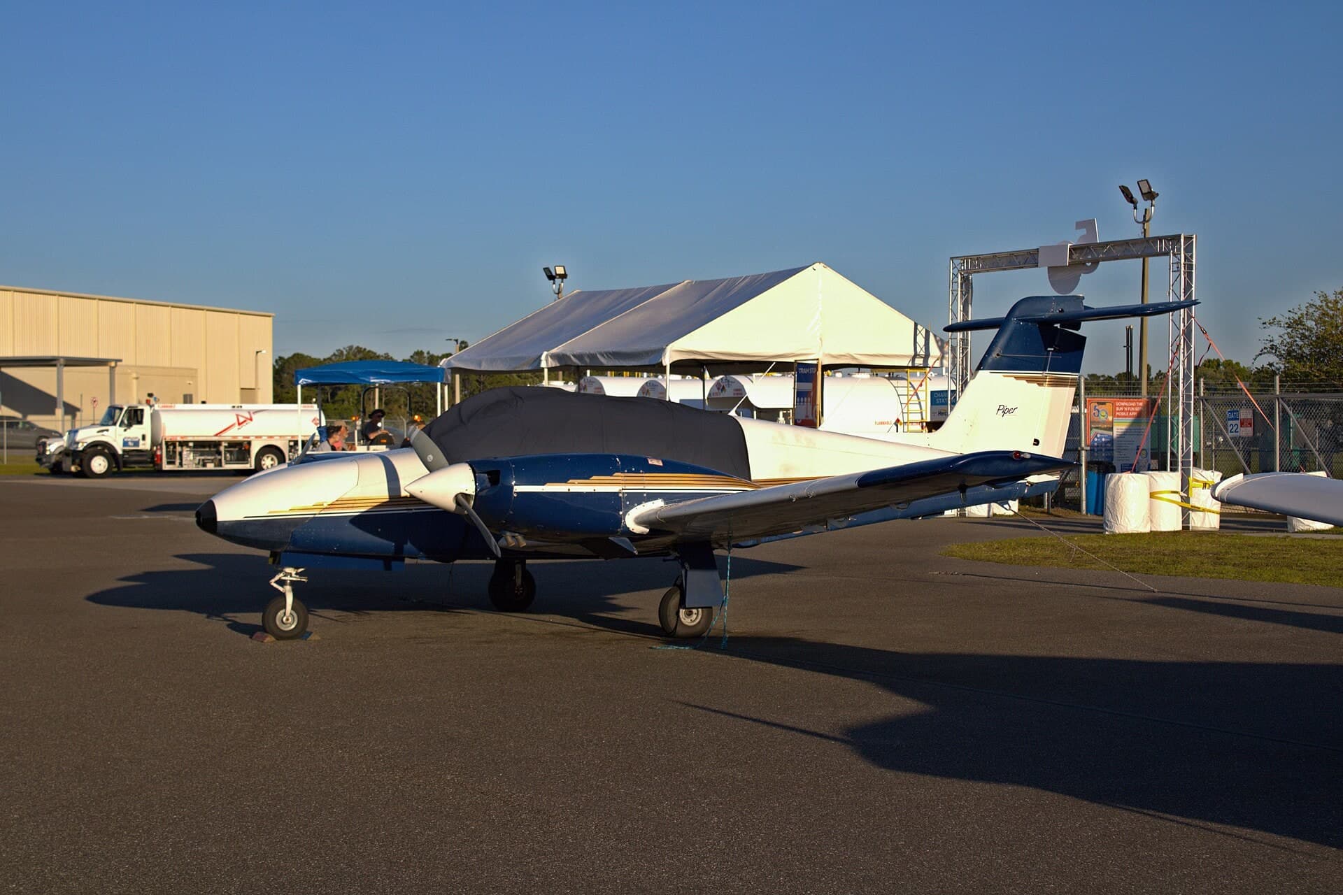 N2138G — Piper