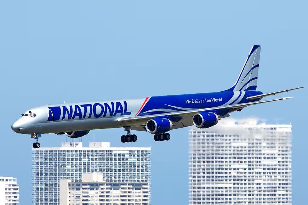N872CA — Douglas